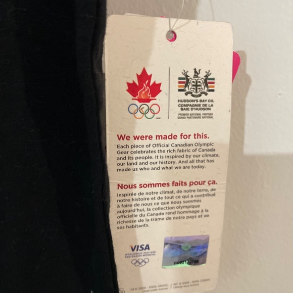 New girl’s Canada Olympic black t-shirt - Picture 4 of 4